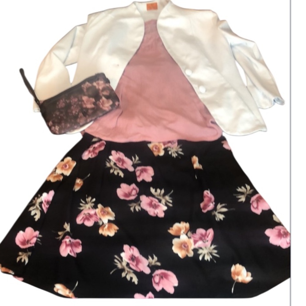 Ladies bundle, 4 piece outfit size 6-8